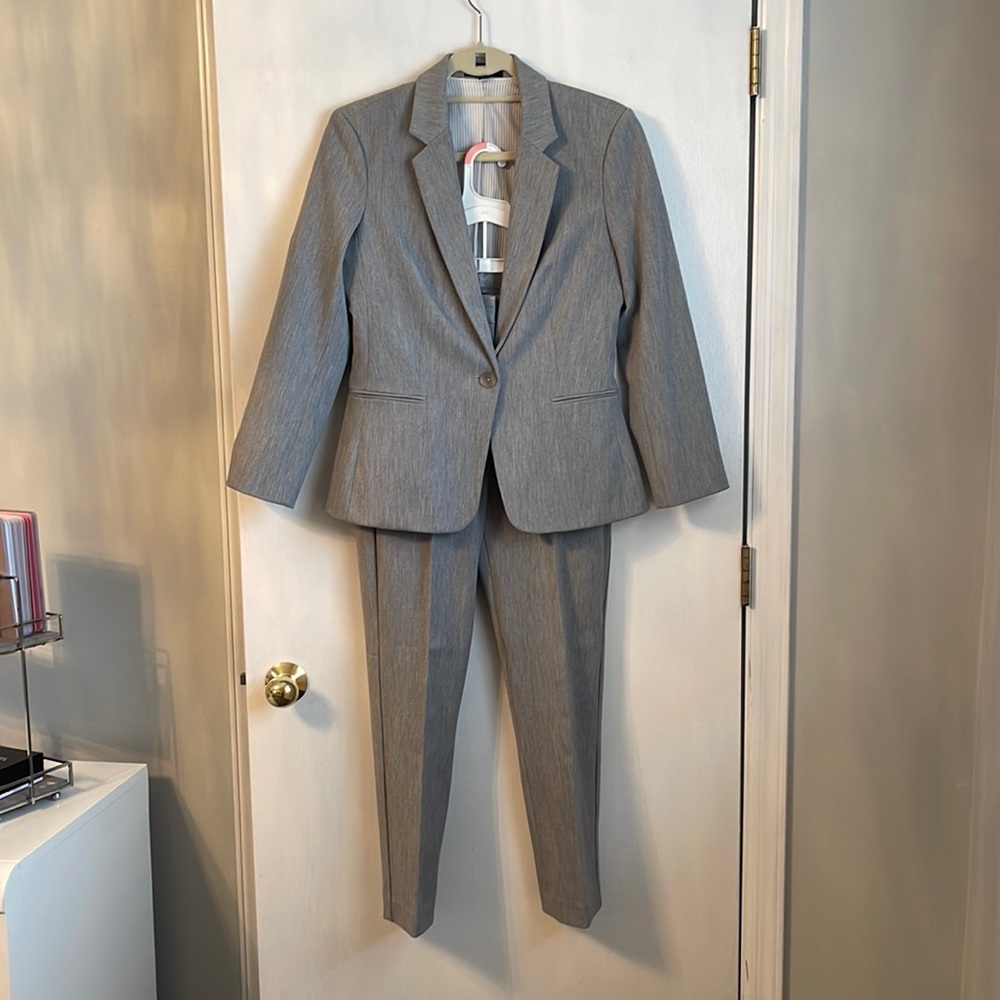 Express Two Piece Pant Suit set